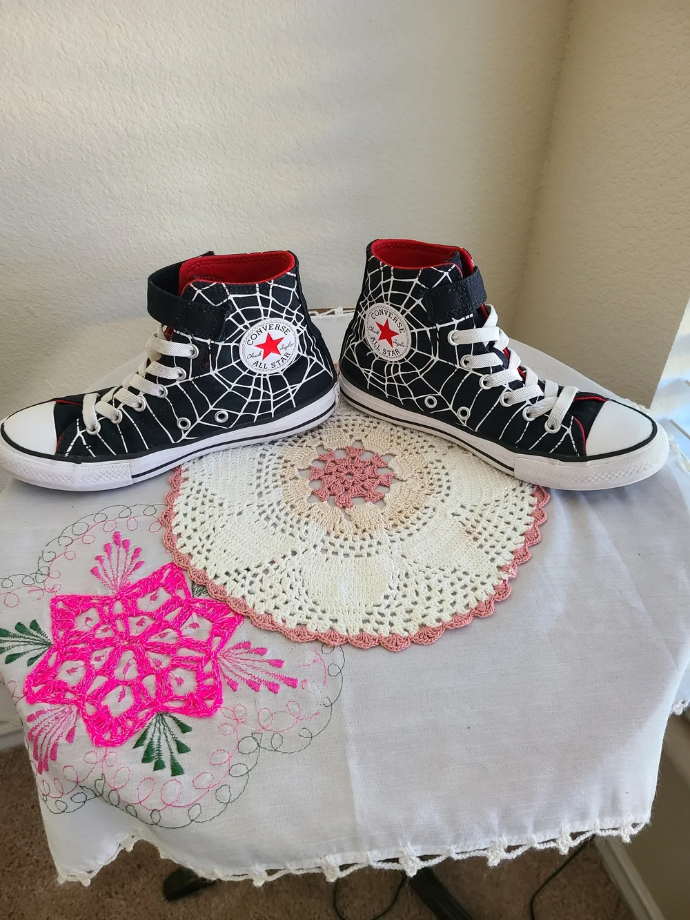 Converse Kids Chuck Taylor All Star Spiderweb High Top Sneakers Size 2 A13182F